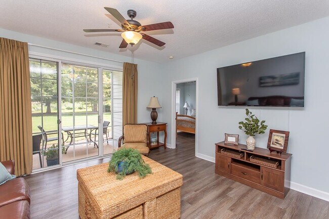 Building Photo - 5801 Oyster Catcher Dr