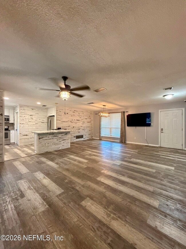 Building Photo - 12637 Condor Dr