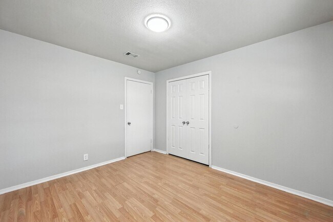 Building Photo - QUAINT 3 Bed, 2 Bath Home in Mckinney, TX!...