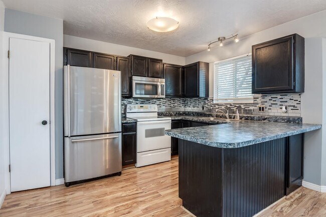 Building Photo - 4948 Decora Way