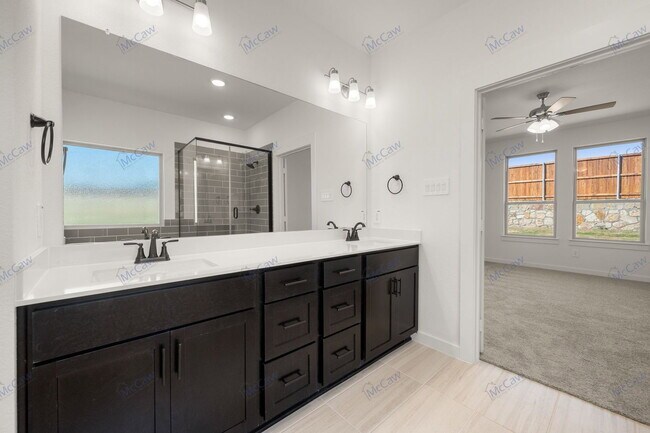 Building Photo - 225 Whitetail Dr