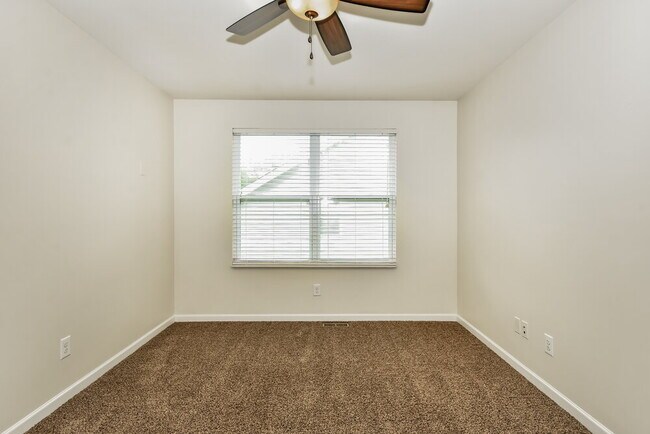 Building Photo - 3159 Aidan Ln