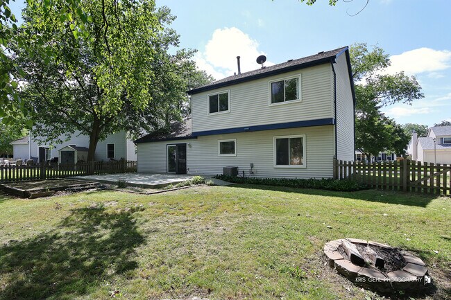 Building Photo - 50 S Windsor Pl
