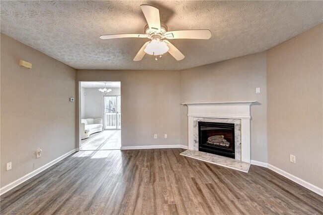 Building Photo - 960 Melrose Park Pl NW