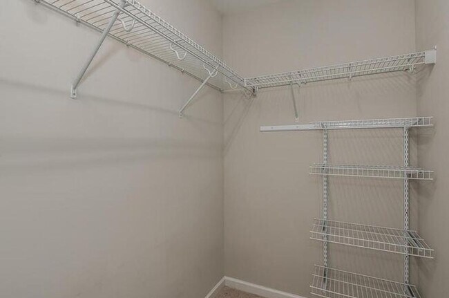 Building Photo - Charming 4 beds 2.5 baths Home in Berewick!