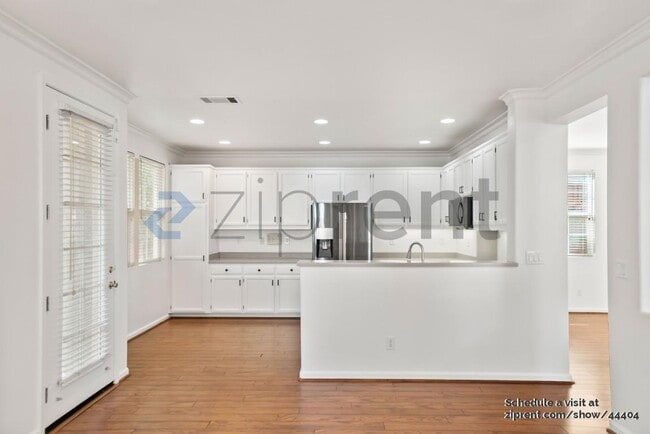 Building Photo - 3106 Snowdrop Cir