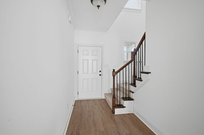 Building Photo - 5 Bedroom Home in Bridgetowne Near The Crossing at Coal Mountain