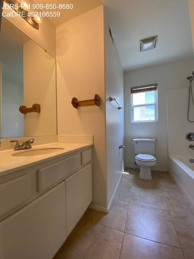 Building Photo - West Covina 4 Bedroom Home