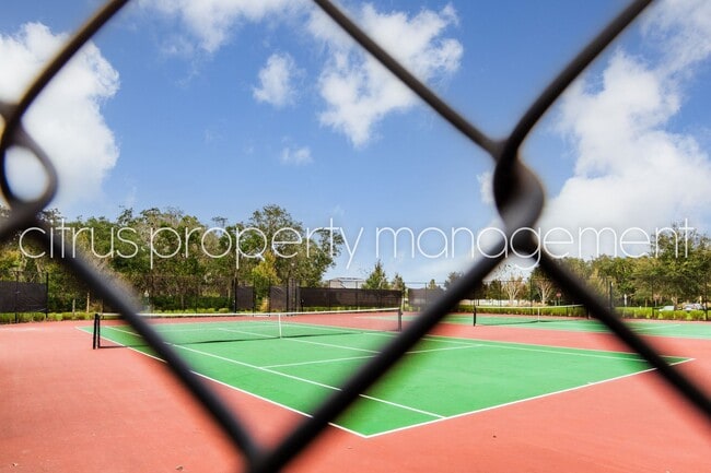 Building Photo - 4/2 Home in Kissimmee