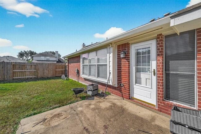 Building Photo - 12418 Shawwood Ct