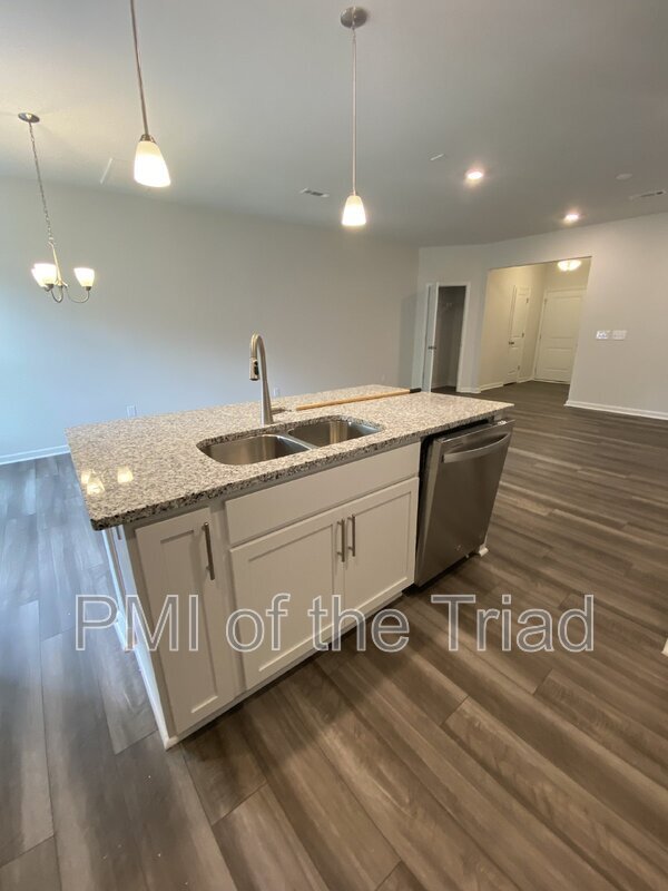 Building Photo - 4006 Beckton Trl