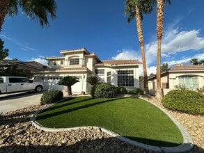 Building Photo - 3823 Ruskin St