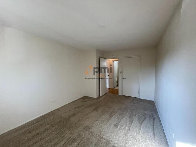 Building Photo - 111 Harrington Ave