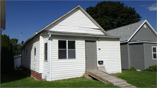 Building Photo - 402 1/2 S Elm St