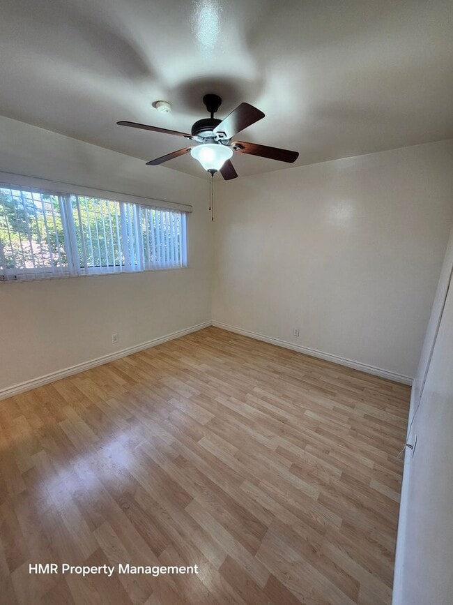 Building Photo - Beautilful 1-bedroom Upstairs Apartment in Pomona
