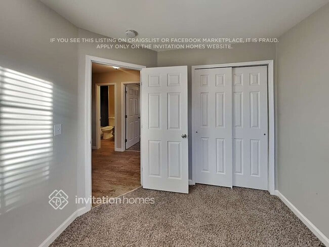 Building Photo - 240 Peck Ct