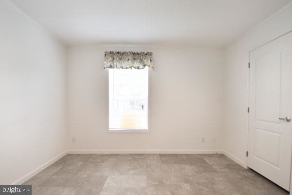 Building Photo - 16 Loxley Ln