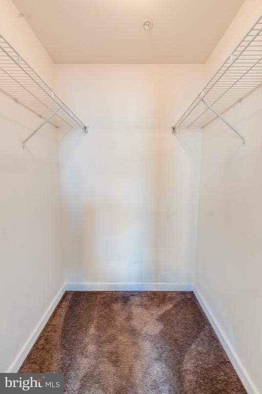 Building Photo - 910 S Charles St