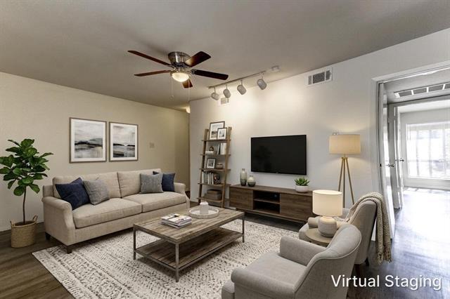 Building Photo - 5150 Amesbury Dr