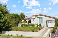 Building Photo - 2148 Prosser Ave