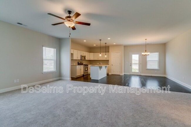 Building Photo - 127 Auxley Ct