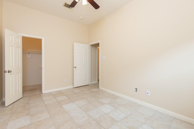 Building Photo - 14718 Arbor Trace Ln