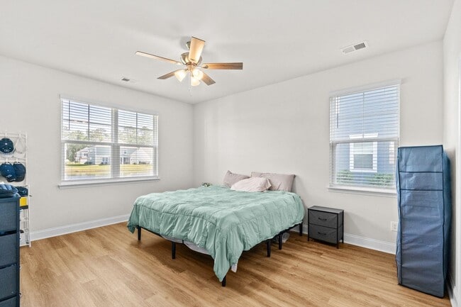 Building Photo - 4536 Lady Slipper Dr