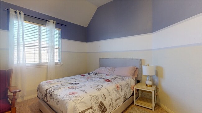 Building Photo - 21499 Pleasant Forest Dr