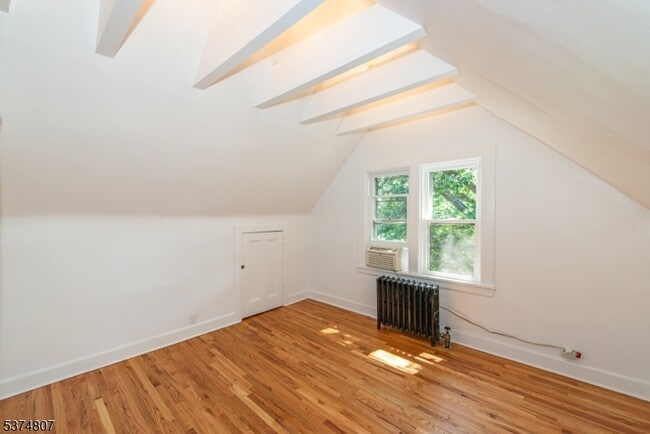 Building Photo - 92 Watchung Ave