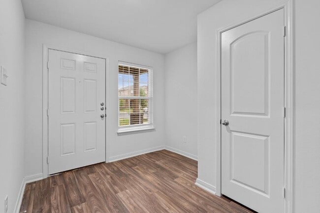 Building Photo - 3979 Turtle Creek