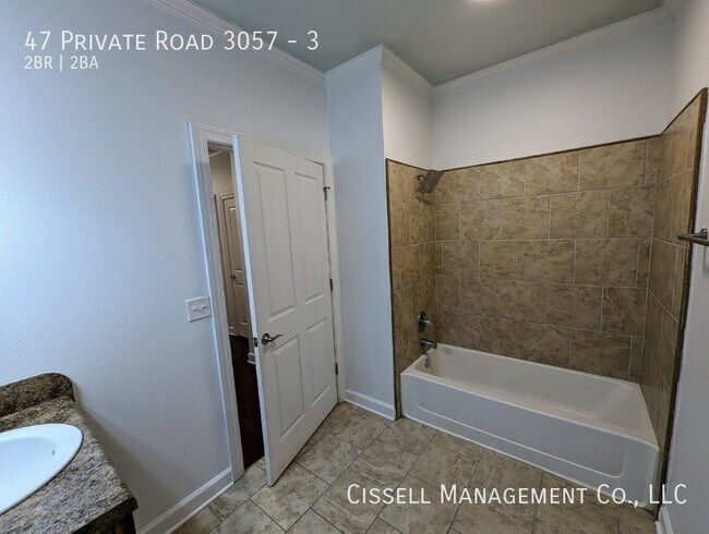 Building Photo - 47 Private Rd 3057