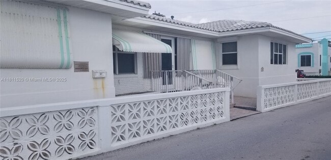 Building Photo - 1600 S Ocean Dr