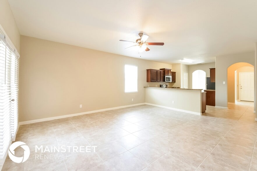 Building Photo - 6323 Sinclair Rd