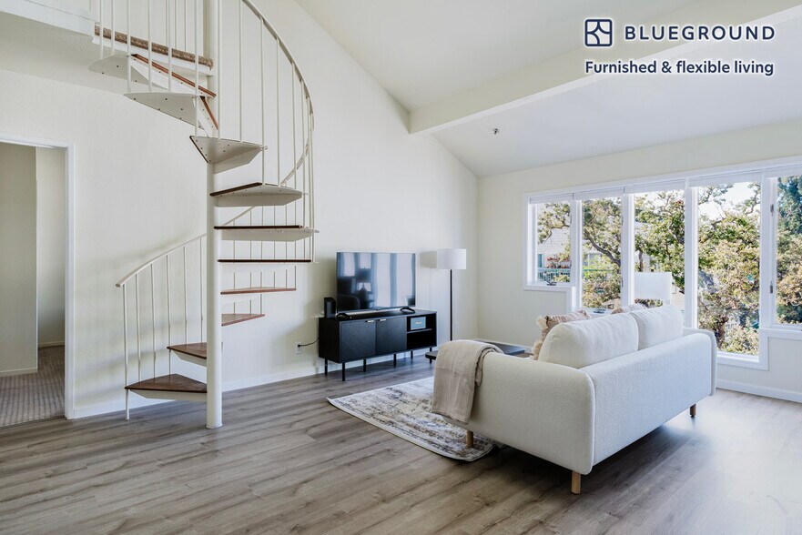 Building Photo - 345 Sheridan Ave