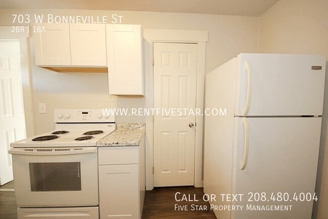 Building Photo - 703 W Bonneville St
