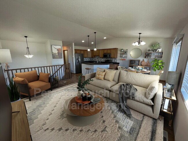 Building Photo - 2320 5th St W