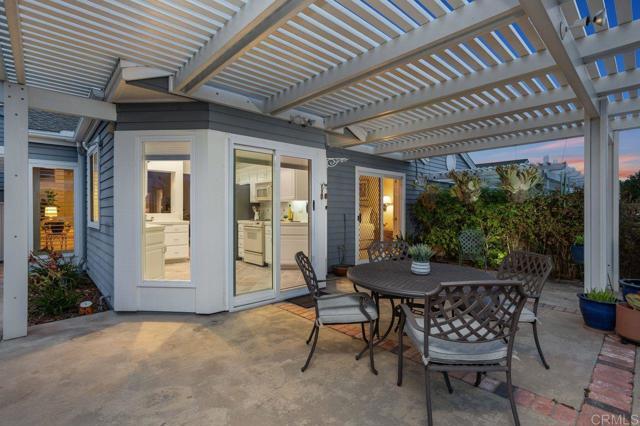 Building Photo - 7414 Lantana Terrace