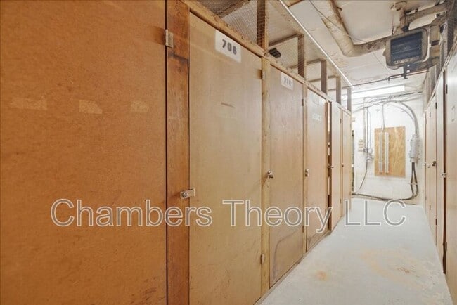 Building Photo - 4201 Cherry Hill Rd