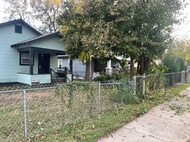 Building Photo - 2752 E Archer St