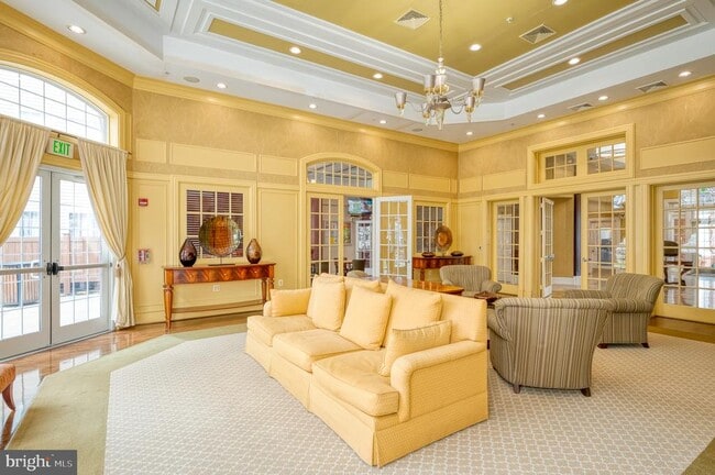 Building Photo - 557 Rhapsody Ct