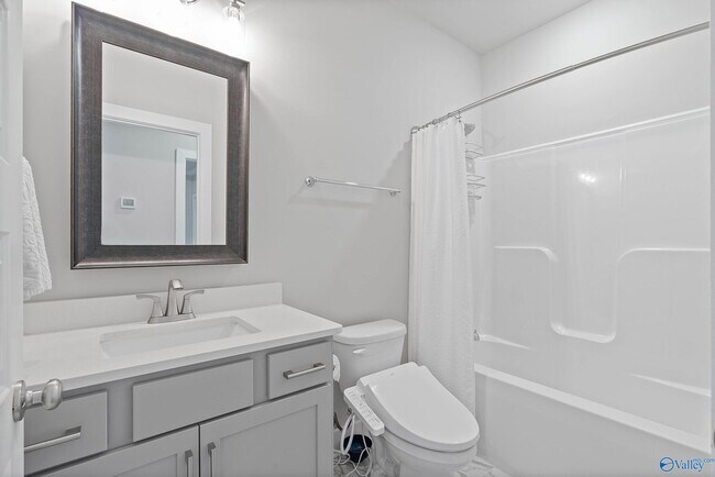 Building Photo - 6039 Margie Collins Dr SE