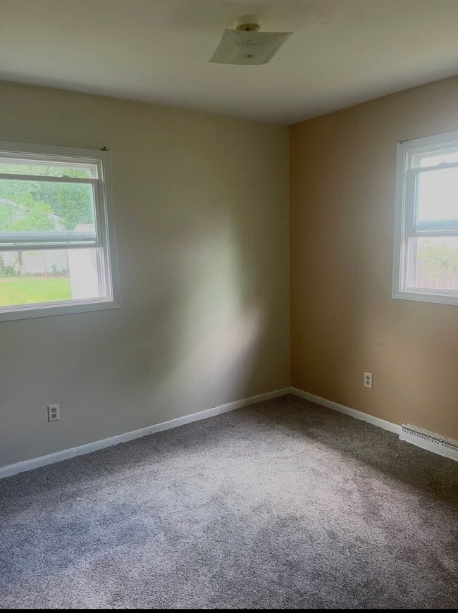 Building Photo - 1874 Adelpha Ave