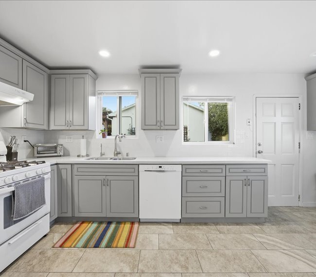 Building Photo - 1905 S Walker Ave