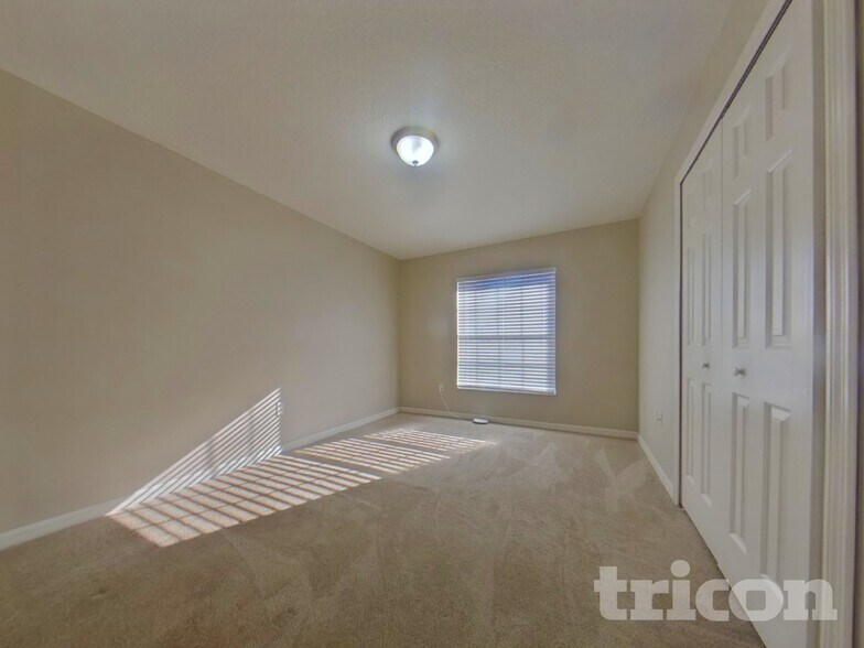 Building Photo - 4680 Treasure Cay Rd