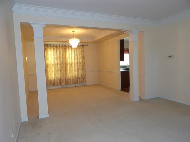 Building Photo - 10201 Hartwood Ct