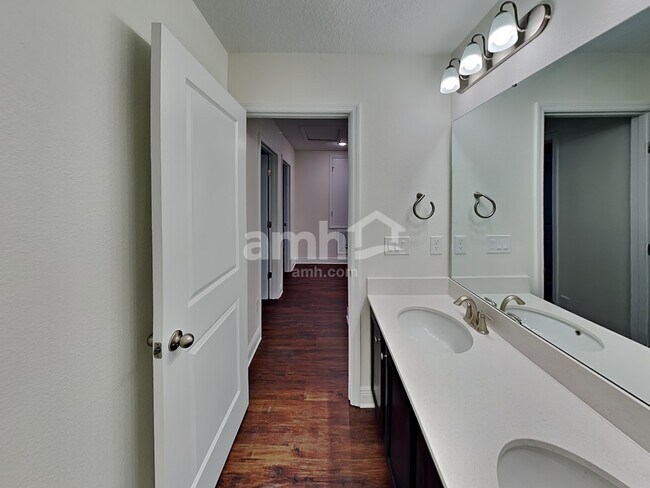 Building Photo - 2849 Ponds Trl