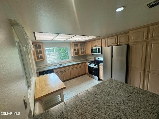 Building Photo - 6439 Hazel Cir