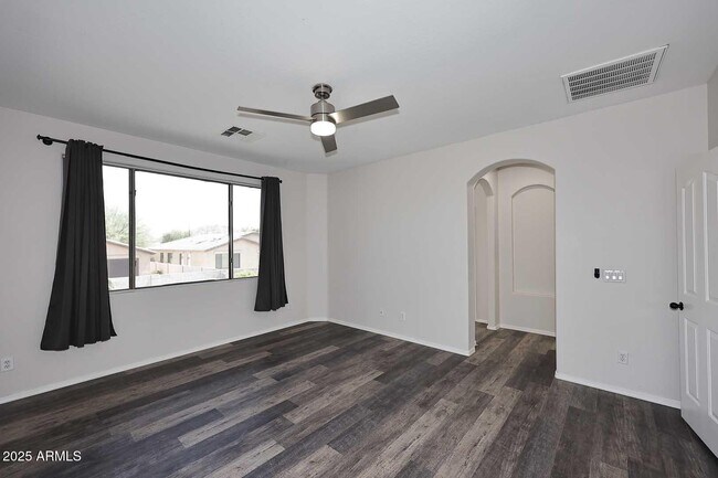 Building Photo - 18443 W Paseo Way