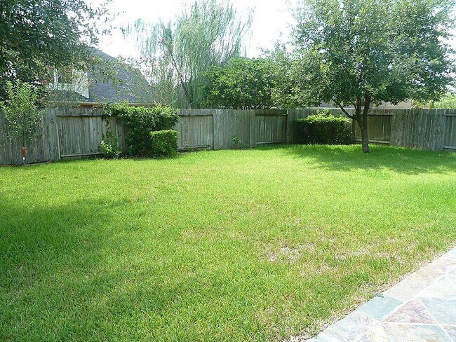 Building Photo - 6143 River Mist Ct
