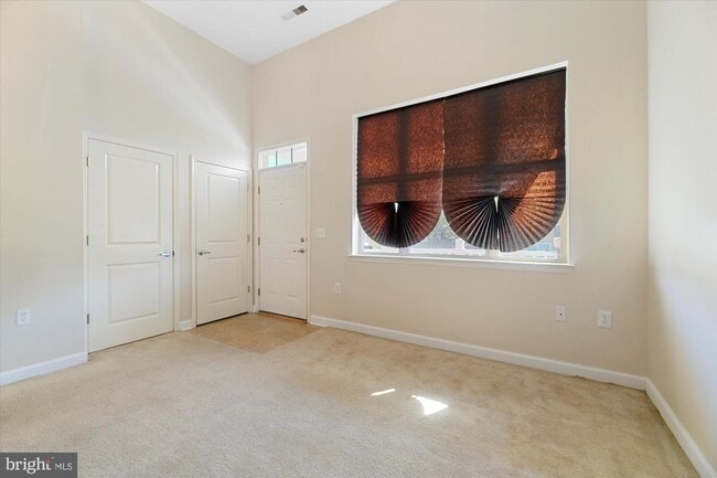 Building Photo - 4122 Orchard Ridge Blvd